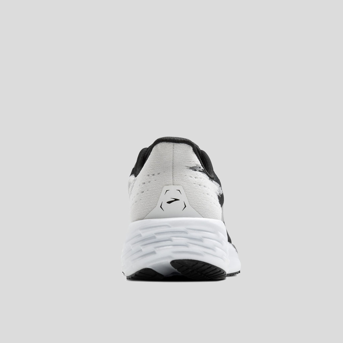 Launch 11 | Black/White